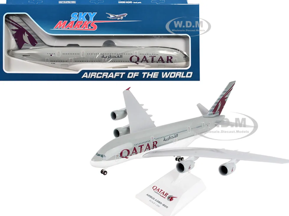 Airbus A380 Commercial Aircraft "Qatar Airways" (A7-APA) Gray with Tail Graphics (Snap-Fit) 1/200 Plastic Model by Skymarks