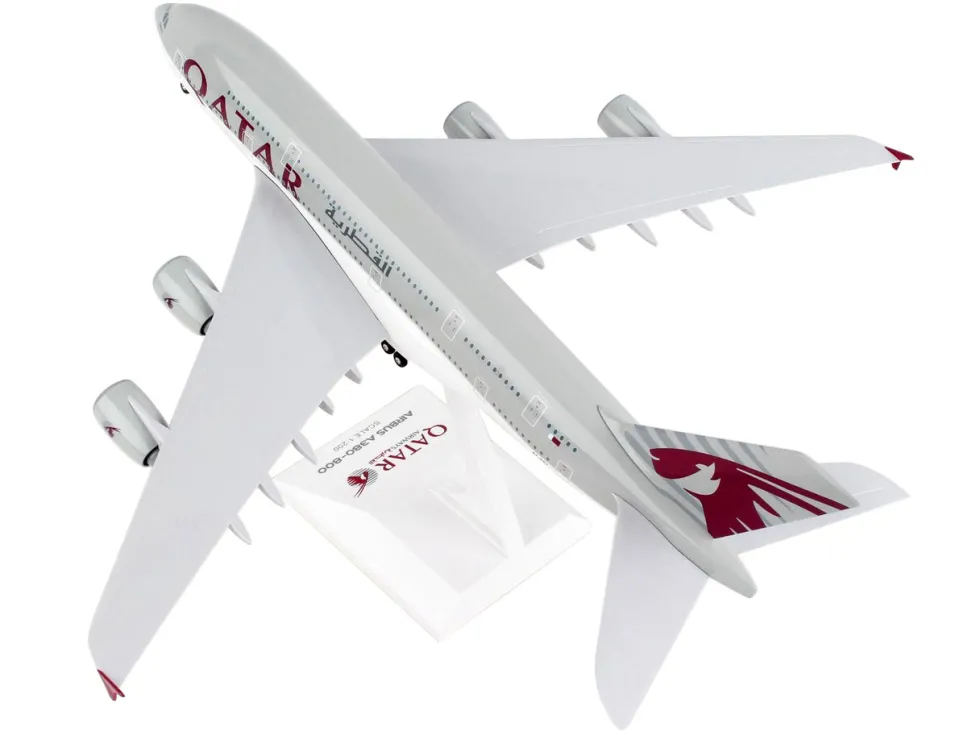 Airbus A380 Commercial Aircraft "Qatar Airways" (A7-APA) Gray with Tail Graphics (Snap-Fit) 1/200 Plastic Model by Skymarks