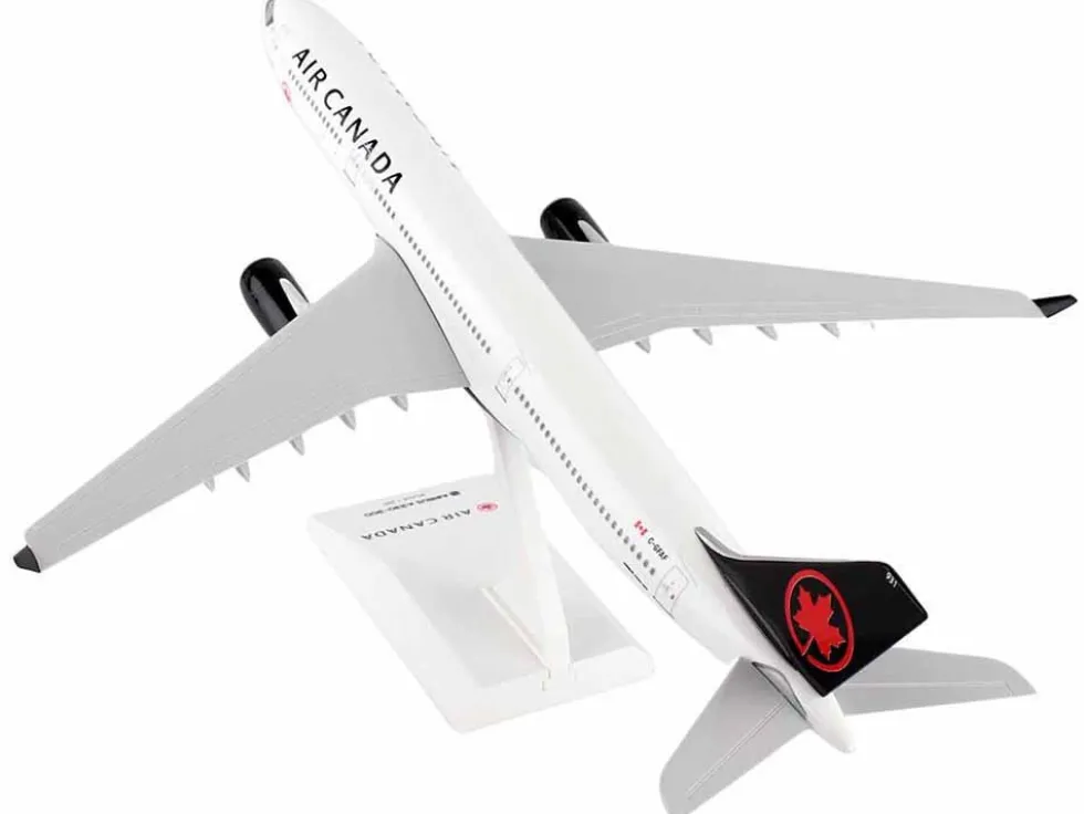Airbus A330-300 Commercial Aircraft "Air Canada" (C-GFAF) White with Black Tail (Snap-Fit) 1/200 Plastic Model by Skymarks