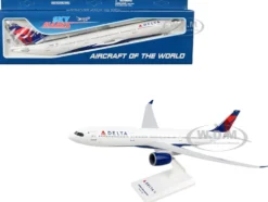 Airbus A330 900 Commercial Aircraft with Landing Gear Delta Air Lines N401DZ White with Blue and Red Tail Snap Fit 1/200 Plastic Model Skymarks SKR984