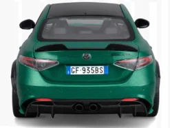 Alfa Romeo Giulia GTA Green Metallic with Carbon Top 1/18 Diecast Model Car by Bburago