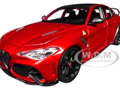 Alfa Romeo Giulia GTAm Red Metallic with Carbon Top 1/18 Diecast Model Car by Bburago