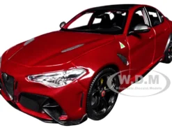 Alfa Romeo Giulia GTA Red Metallic with Carbon Top 1/18 Diecast Model Car by Bburago