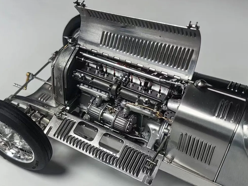1932/33 Alfa Romeo Tipo B P3 Raw Metal Clear Finish 2023 Exclusive Edition Limited Edition 600 pieces Worldwide 1/18 Diecast Model Car CMC M-258