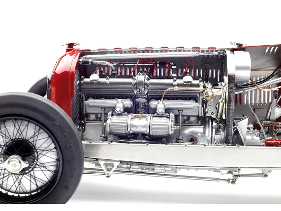 Alfa Romeo Tipo B P3 #6 Rudolf Caracciola Winner Monza GP 1932 Limited Edition to 1000 pieces Worldwide 1/18 Diecast Model Car CMC M-221