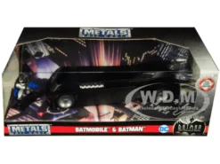 Batmobile Batman Diecast Figure Animated Series DC Comics Series 1/24 Diecast Model Car Jada 30916