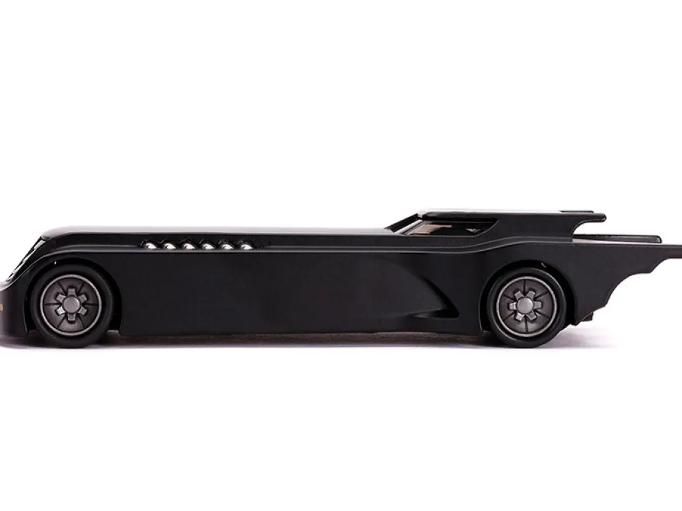 Batmobile Diecast Batman Figurine Batman The Animated Series 1992 1995 TV Series DC Comics Hollywood Rides Series 1/32 Diecast Model Car Jada 31705