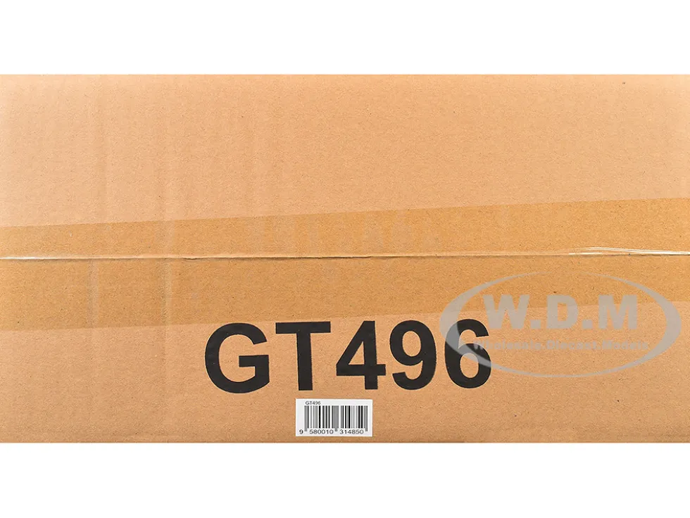 2023 BMW 545e xDrive M Sport Alpine White 1/18 Model Car by GT Spirit