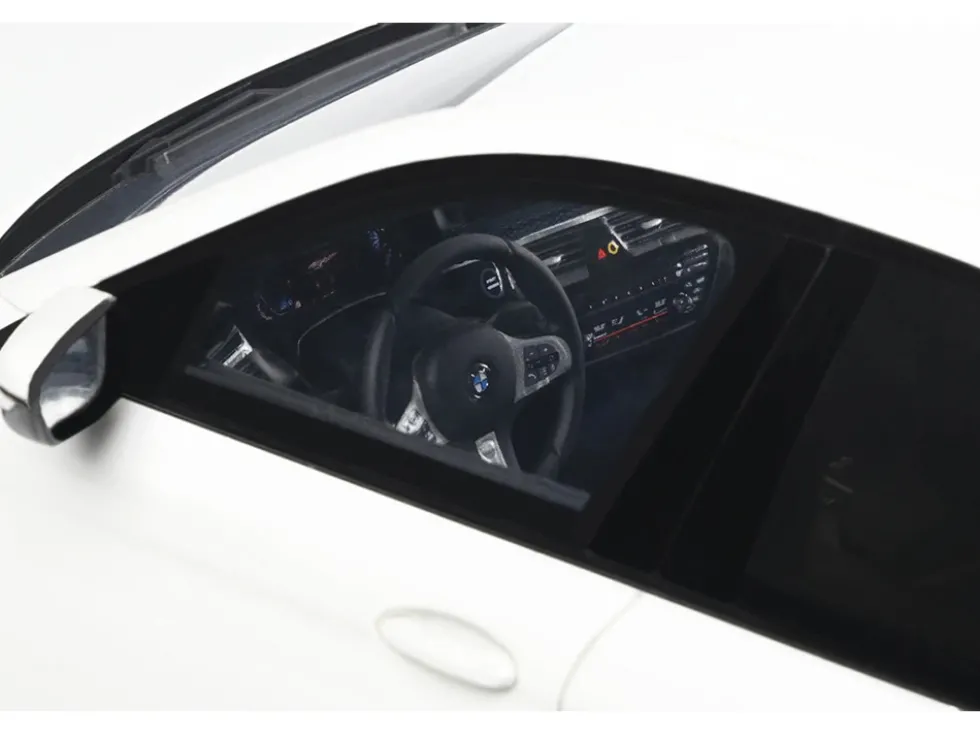2023 BMW 545e xDrive M Sport Alpine White 1/18 Model Car by GT Spirit