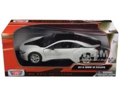 2018 BMW i8 Coupe Metallic White Black Top 1/24 Diecast Model Car Motormax 79359