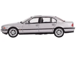 BMW 750IL Aspen Silver Metallic with Sun Roof Limited Edition 1/64 Diecast Model Car by Mini GT