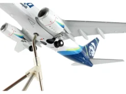 Boeing 737 700BDSF Commercial Aircraft Alaska Air Cargo White with Blue Tail Gemini 200 Series 1/200 Diecast Model Airplane GeminiJets G2ASA1019