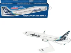 Boeing 737-900 Commercial Aircraft "Alaska Airlines" (N494AS) White with Blue Tail (Snap-Fit) 1/130 Plastic Model by Skymarks