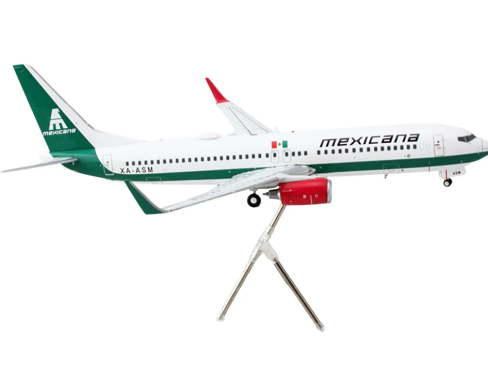 Boeing 737-800 Commercial Aircraft "Mexicana" (XA-ASM) White with Green Stripes "Gemini 200" Series 1/200 Diecast Model Airplane by GeminiJets