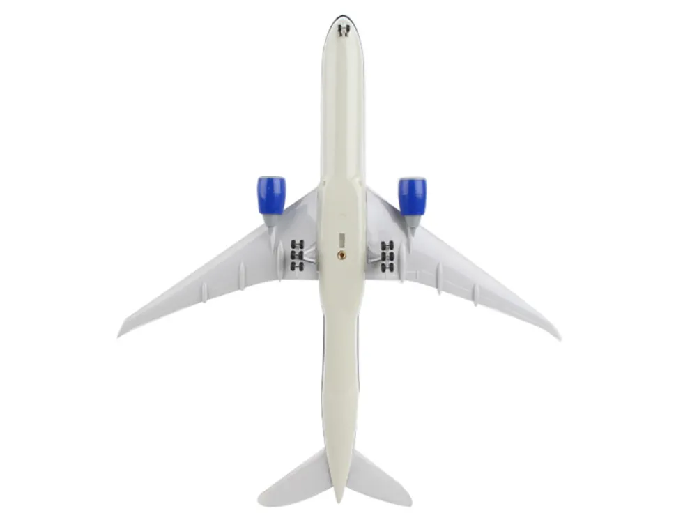 Boeing 777-300 Commercial Aircraft "United Airlines" (N2749U) White with Blue Tail with Wood Stand (2019 Livery) (Snap-Fit) 1/200 Plastic Model by Skymarks