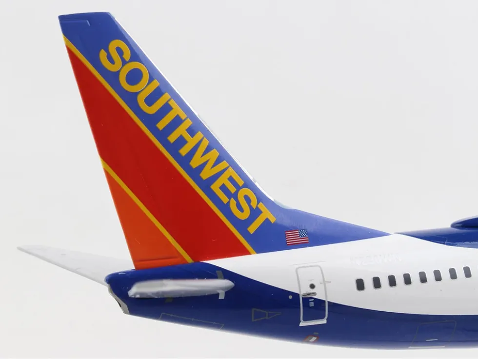 Boeing 737-700 Commercial Aircraft with Flaps Down Configuration "Southwest Airlines - Colorado One" (N230WN) White and Blue "Gemini 200" Series 1/200 Diecast Model Airplane by GeminiJets