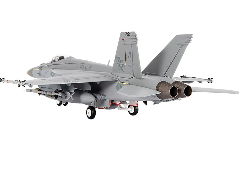 Boeing F/A-18E Super Hornet Aircraft "VFA-87 Golden Warriors, USS George H. W. Bush" (2017) United States Navy 1/72 Diecast Model by JC Wings