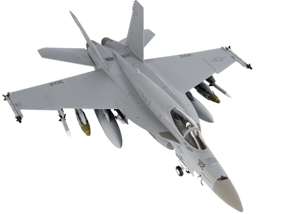 Boeing F/A-18E Super Hornet Aircraft "VFA-87 Golden Warriors, USS George H. W. Bush" (2017) United States Navy 1/72 Diecast Model by JC Wings