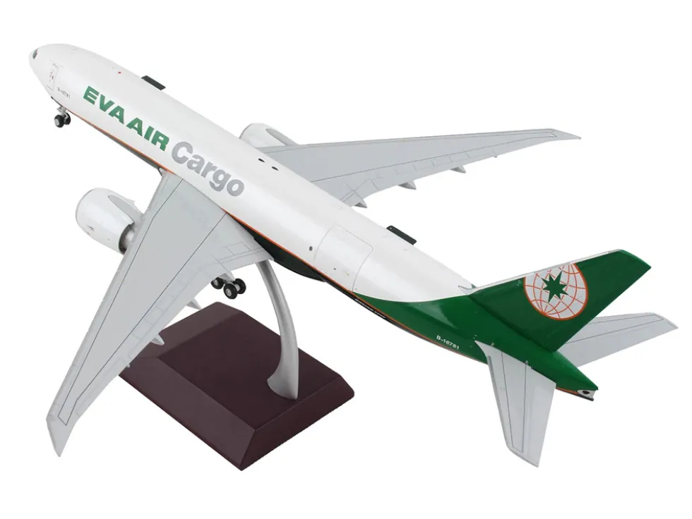 Boeing 777F Commercial Aircraft Eva Air Cargo White with Green Tail Gemini 200 Interactive Series 1/200 Diecast Model Airplane GeminiJets G2EVA950