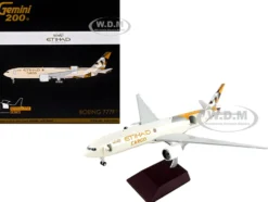 Boeing 777F Commercial Aircraft Etihad Airways Cargo Beige with Tail Graphics Gemini 200 Interactive Series 1/200 Diecast Model Airplane GeminiJets G2ETD955