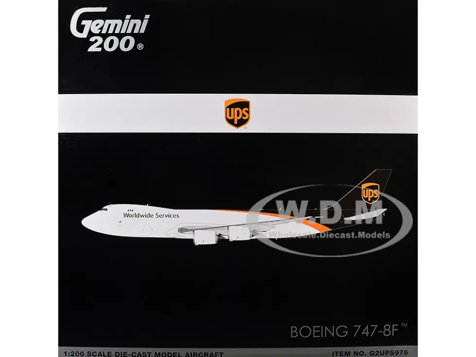 Boeing 747-8F Commercial Aircraft "UPS Worldwide Services" (N607UP) White with Brown Tail "Gemini 200" Series 1/200 Diecast Model Airplane by GeminiJets