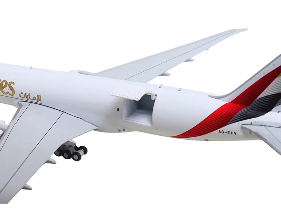 Boeing 777F Commercial Aircraft "Emirates SkyCargo" (A6-EFV) White with Striped Tail "Interactive Series" 1/400 Diecast Model Airplane by GeminiJets