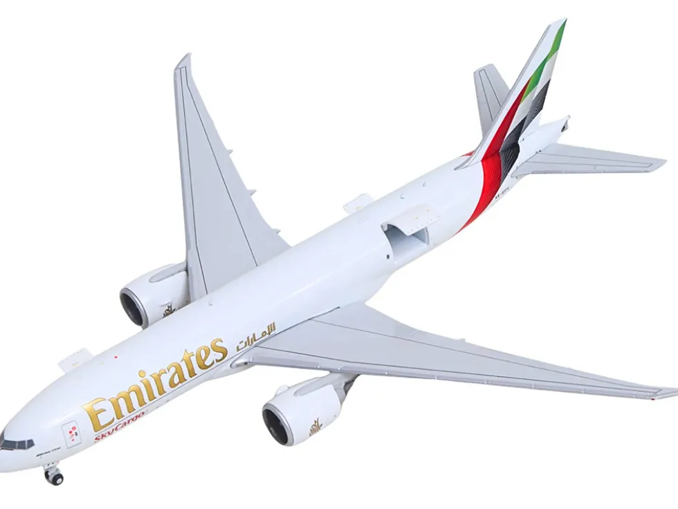 Boeing 777F Commercial Aircraft "Emirates SkyCargo" (A6-EFV) White with Striped Tail "Interactive Series" 1/400 Diecast Model Airplane by GeminiJets