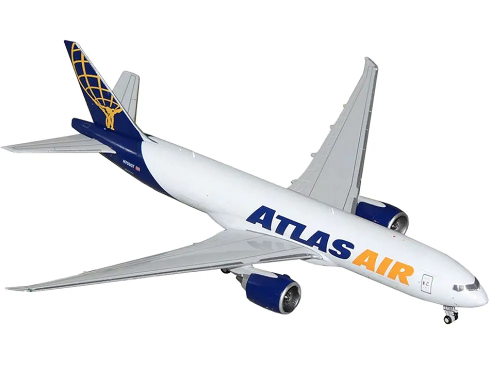 Boeing 777-200LR Commercial Aircraft "Atlas Air" (N703GT) White with Blue Tail 1/400 Diecast Model Airplane by GeminiJets
