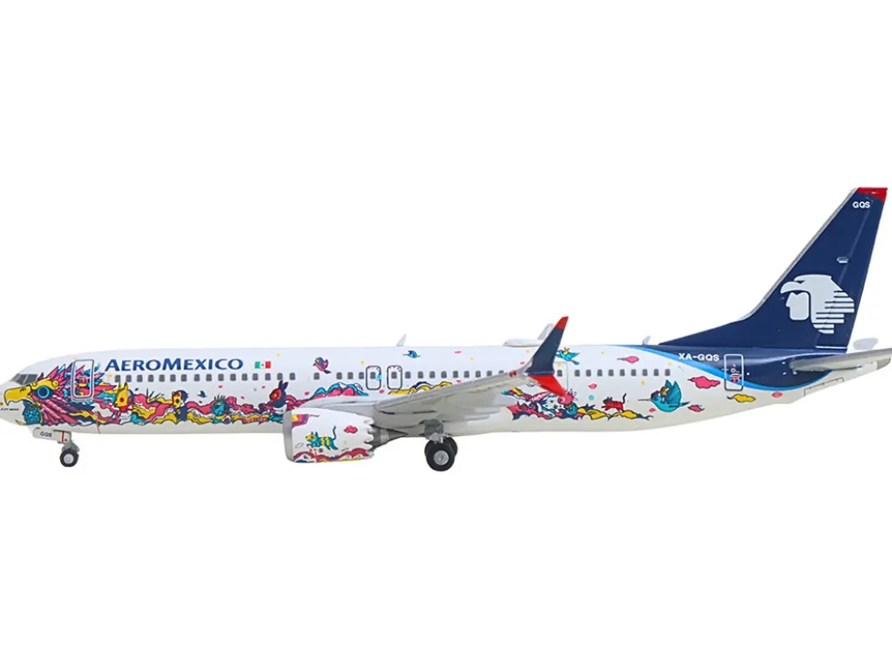 Boeing 737 MAX 9 Commercial Aircraft "Aeromexico - Kukulcan" (XA-GQS) White with Graphics and Blue Tail 1/400 Diecast Model Airplane by GeminiJets