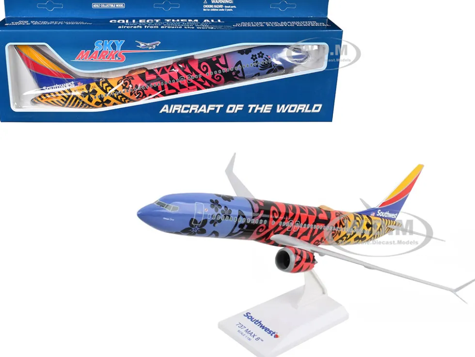 Boeing 737 MAX 8 Commercial Aircraft "Southwest Airlines - Imua One" (N8710M) Hawaiian Graphics (Snap-Fit) 1/130 Plastic Model by Skymarks