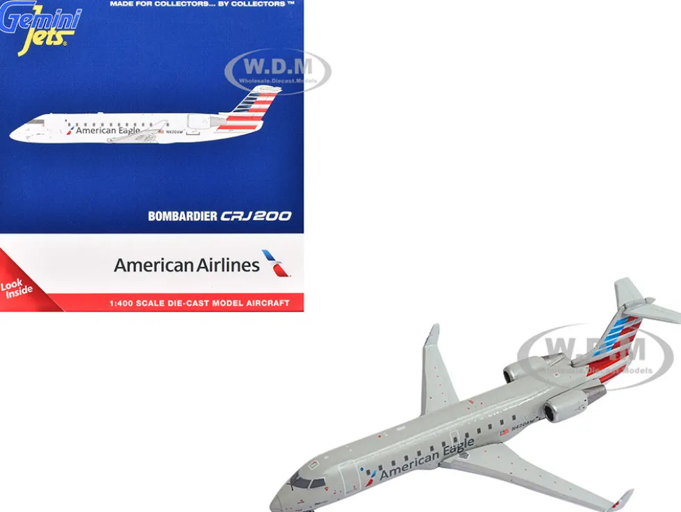 Bombardier CRJ200 Commercial Aircraft "American Eagle - Air Wisconsin" (N420AW) Gray with Red and Blue Tail 1/400 Diecast Model Airplane by GeminiJets