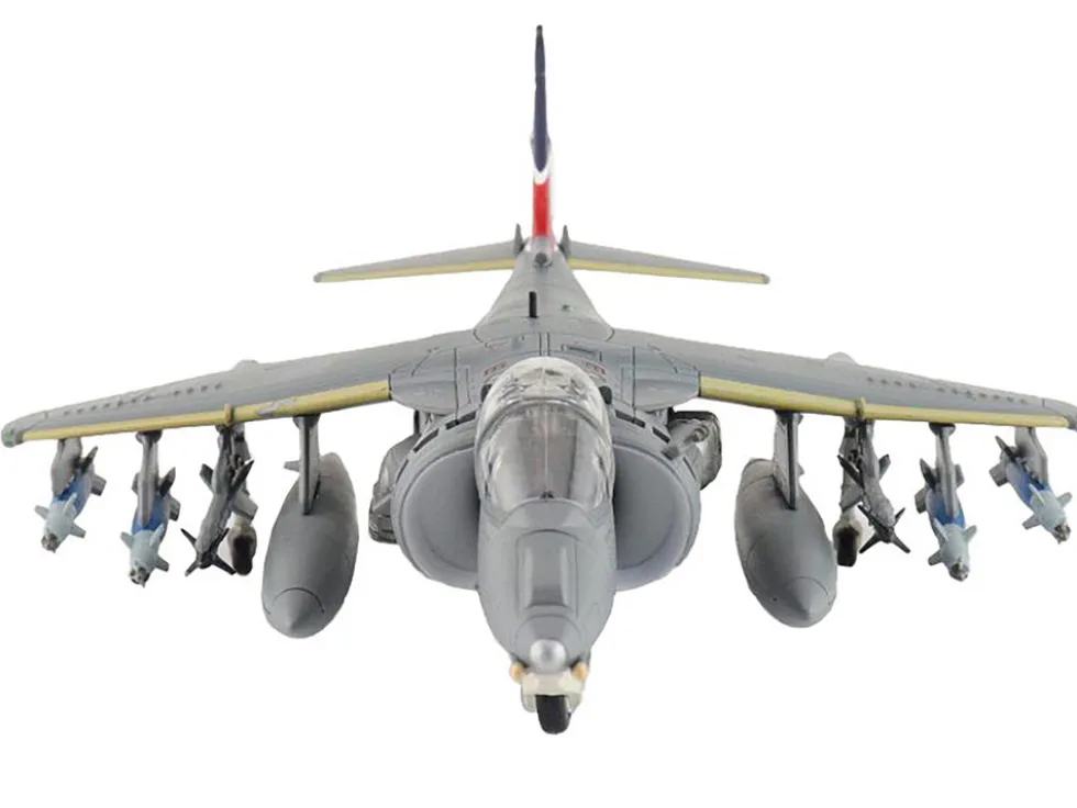 British Aerospace Harrier GR.9 Aircraft "ZD406, Royal Navy Strike Wing, RAF Station Cottesmore" (2009) British Royal Air Force/Navy "Air Power Series" 1/72 Diecast Model by Hobby Master