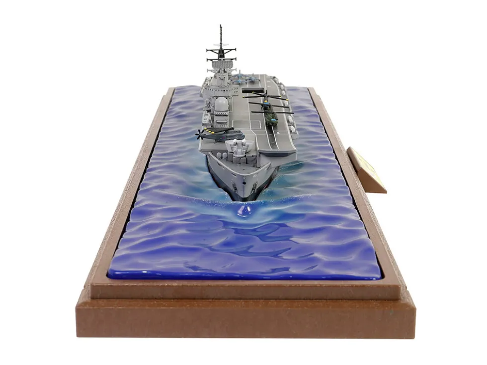 British HMS Invincible (R05) Aircraft Carrier Waterline Edition "Falklands War" (1982) British Royal Navy "Battleship" Series 1/700 Diecast Model by Metal Proud