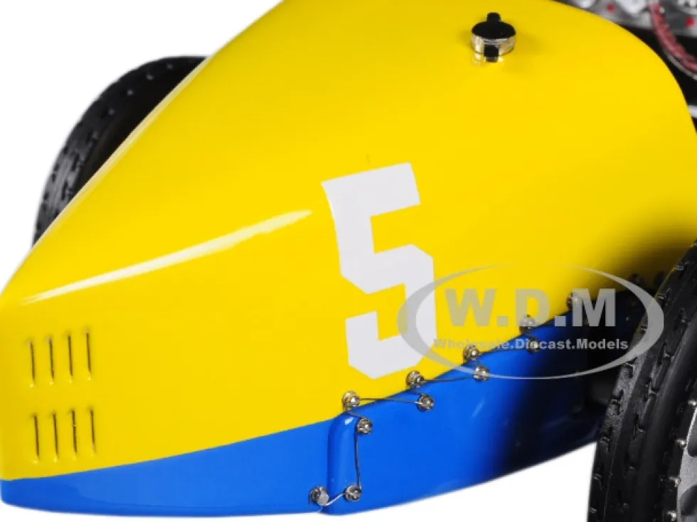 Bugatti T35 #5 National Colour Project Grand Prix Sweden Limited Edition 500 pieces Worldwide 1/18 Diecast Model Car CMC 100B011