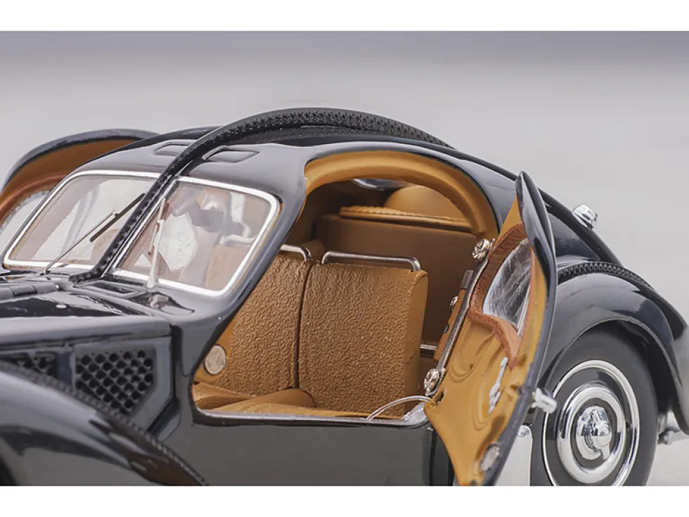 1938 Bugatti Type 57SC Atlantic Disc Wheels Black 1/43 Diecast Model Car Autoart 50946