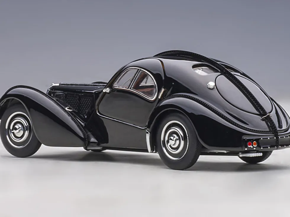 1938 Bugatti Type 57SC Atlantic Disc Wheels Black 1/43 Diecast Model Car Autoart 50946
