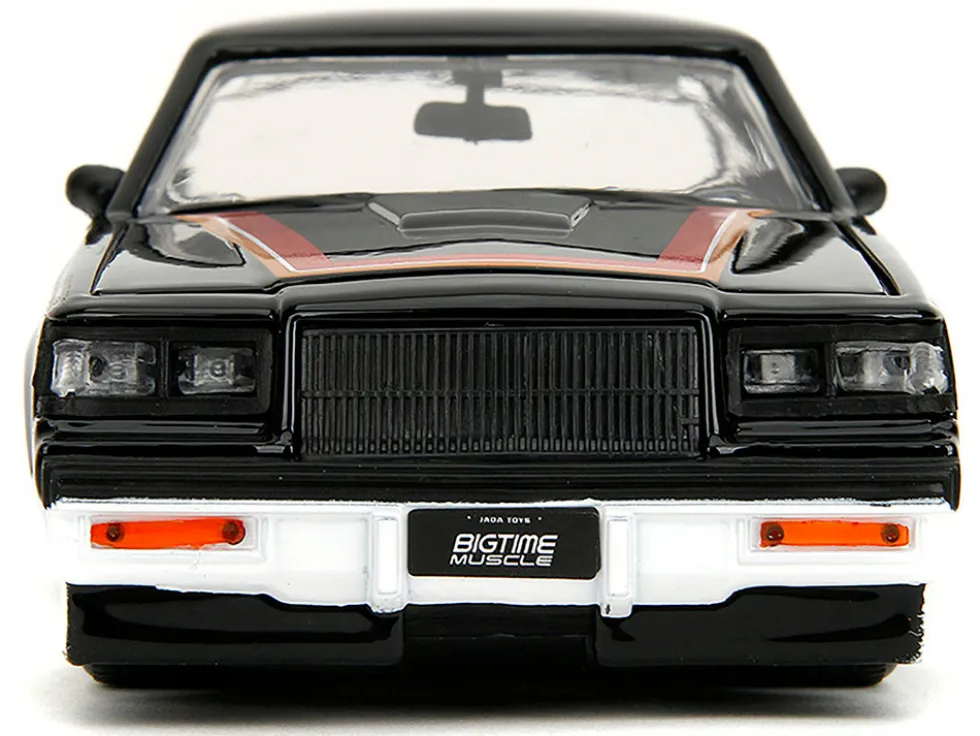 1987 Buick Grand National #7 "Buick Racing" Black and White with Stripes "Bigtime Muscle" Series 1/24 Diecast Model Car by Jada