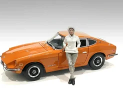 Car Meet 2 Figurine I for 1/24 Scale Models American Diorama 76389