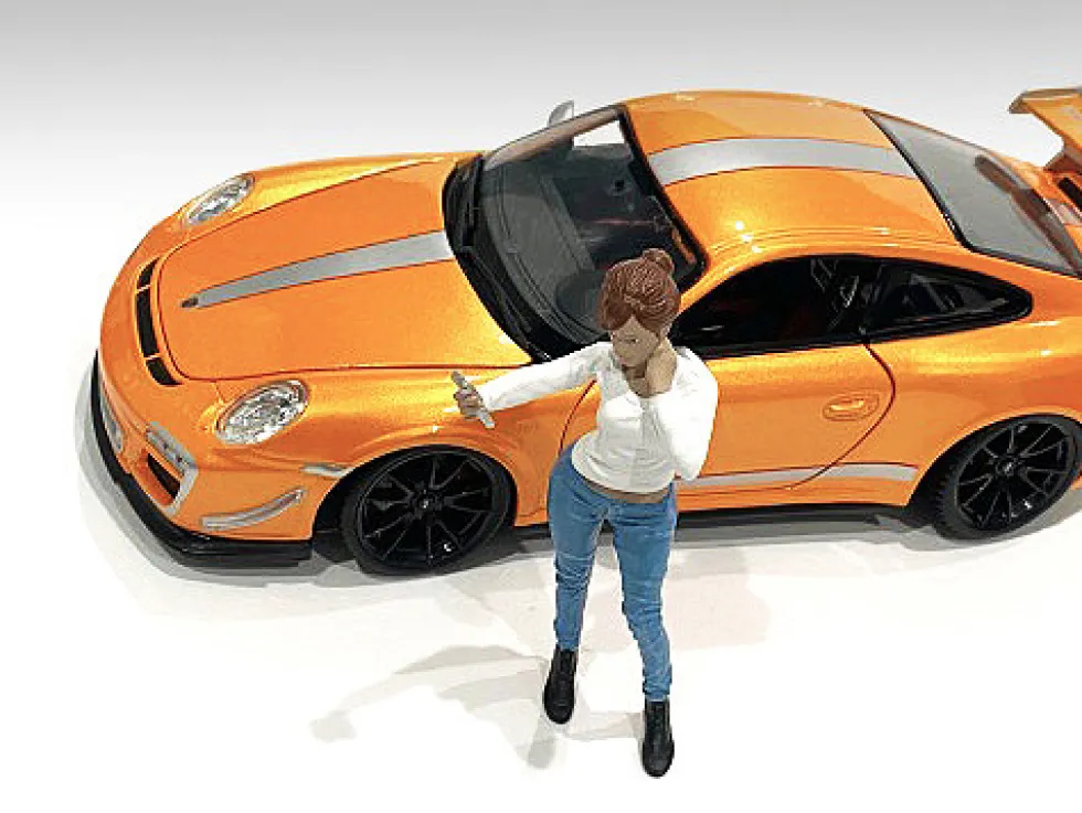 Car Meet 1 Figurine I 1/18 Scale Models American Diorama 76277