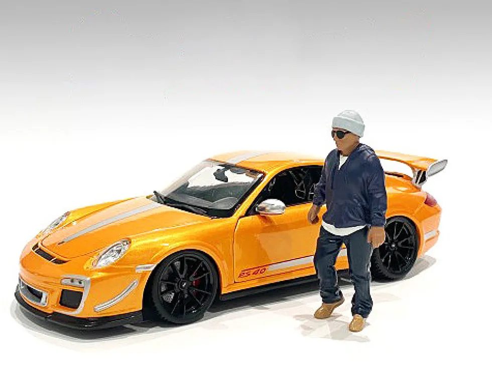 Car Meet 1 Figurine IV 1/18 Scale Models American Diorama 76280