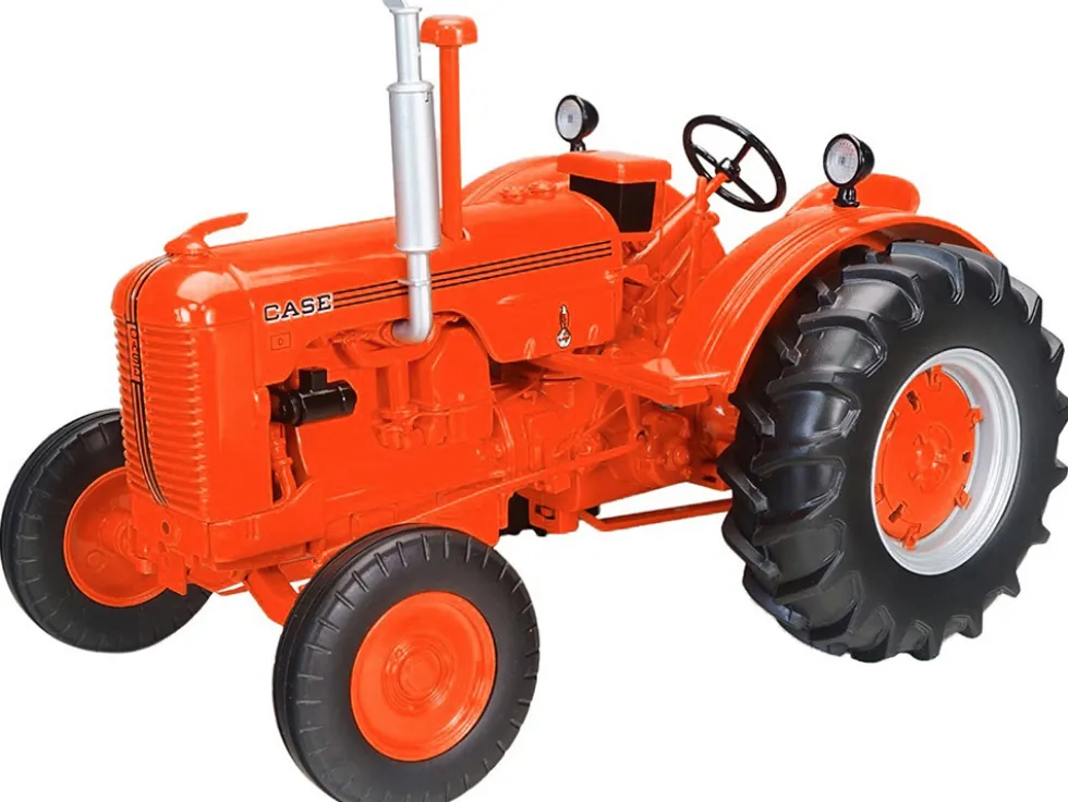 Case Model D Wide Front Tractor Orange Classic Series 1/16 Diecast Model SpecCast ZJD1901