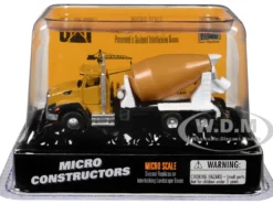 CAT Caterpillar CT660 Concrete Mixer Yellow