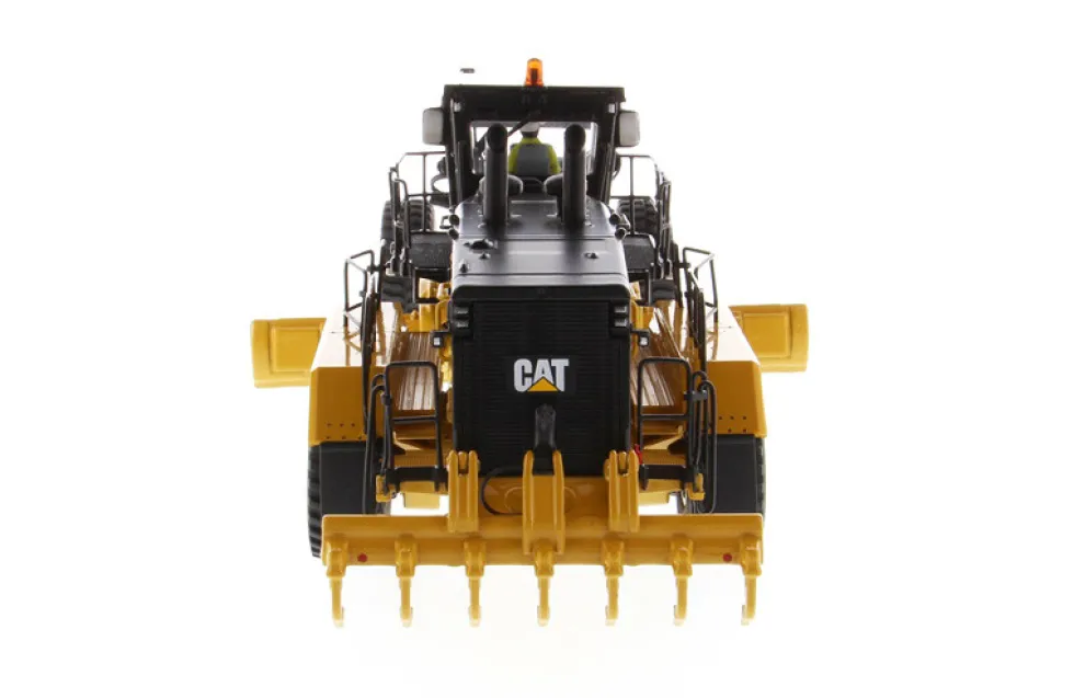 CAT Caterpillar 24 Motor Grader Operator High Line Series 1/50 Diecast Model Diecast Masters 85552