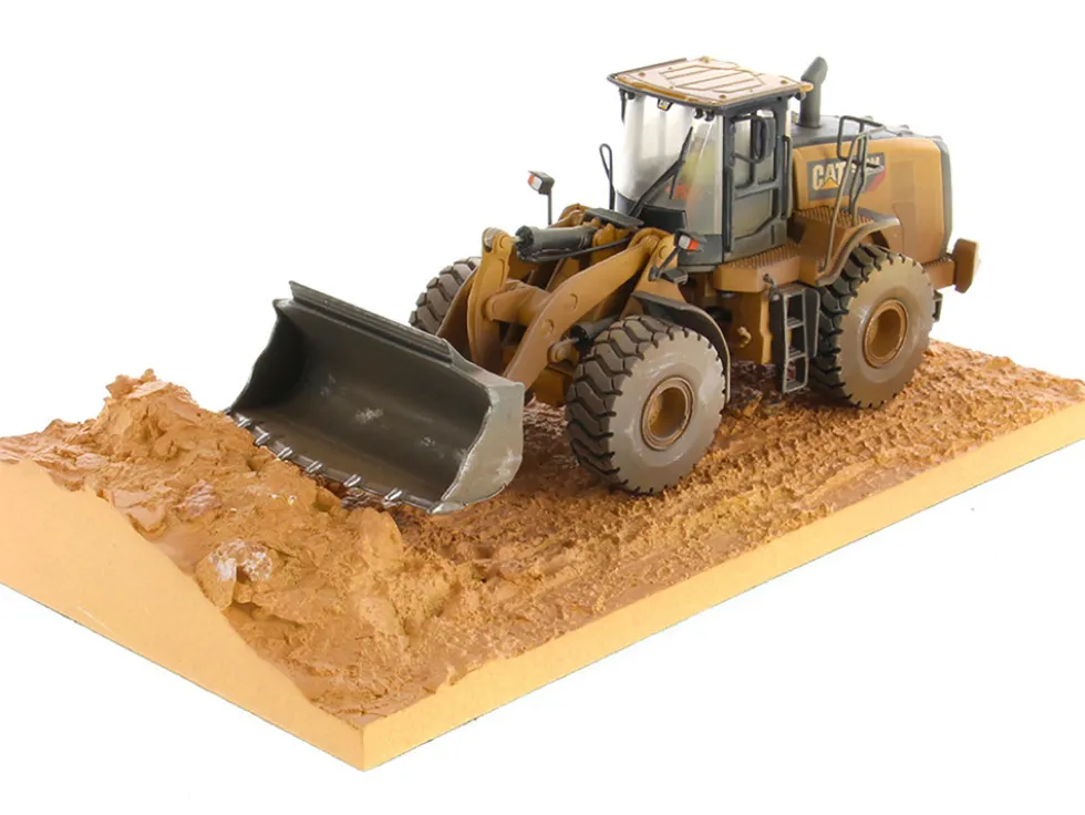CAT Caterpillar 966M Wheel Loader Operator Dirty Version Weathered Series 1/50 Diecast Model Diecast Masters 85703
