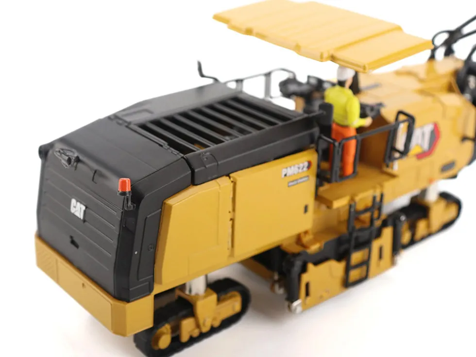 CAT Caterpillar PM622 Cold Planer Yellow "Core Classics" Series 1/50 Diecast Model by Diecast Masters