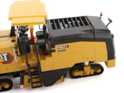 CAT Caterpillar PM622 Cold Planer Yellow