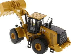 CAT Caterpillar 966 Wheel Loader High Line Series 1/50 Diecast Model Diecast Masters 85686