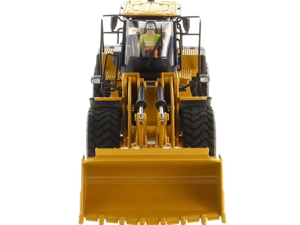 CAT Caterpillar 980 Wheel Loader Yellow with Operator High Line Series 1/50 Diecast Model Diecast Masters 85684