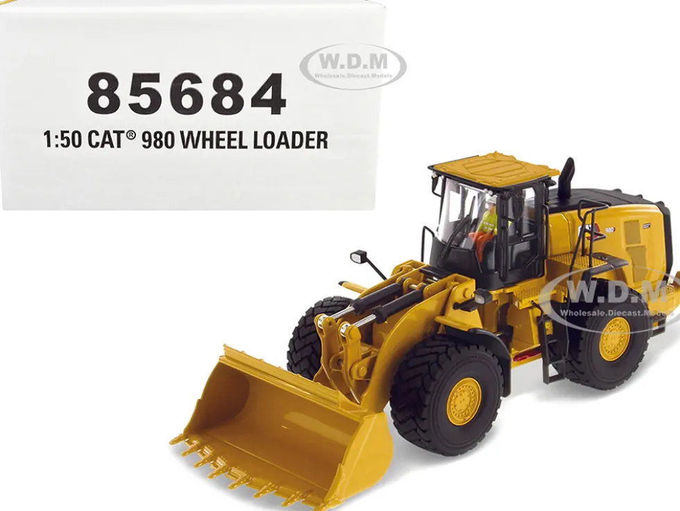 CAT Caterpillar 980 Wheel Loader Yellow with Operator High Line Series 1/50 Diecast Model Diecast Masters 85684