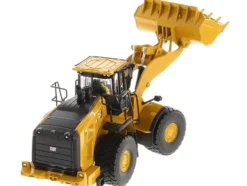 CAT Caterpillar 980 Wheel Loader Yellow with Operator High Line Series 1/50 Diecast Model Diecast Masters 85684